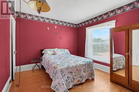 77 Russell Street East Smiths Falls ON K7A 1G8