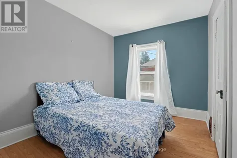 77 Russell Street East Smiths Falls ON K7A 1G8