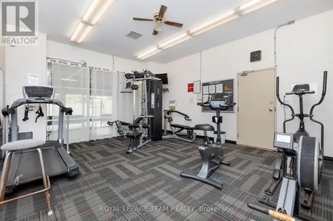 2020 Jasmine Crescent Ottawa ON K1J 8K5