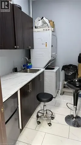9 Beaumaris Drive Brampton ON L6T 5J6