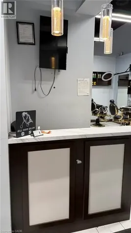 9 Beaumaris Drive Brampton ON L6T 5J6