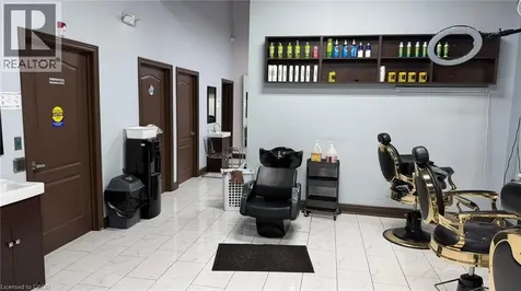 9 Beaumaris Drive Brampton ON L6T 5J6