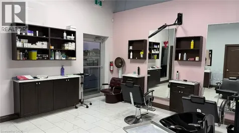 9 Beaumaris Drive Brampton ON L6T 5J6