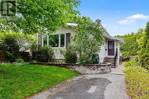 33 Newbury Avenue Ottawa ON K2E 6K7