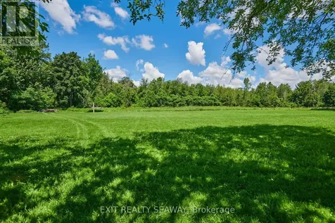 20199 County Rd 2 Road South Glengarry ON K0C 2E0