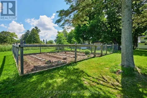 20199 County Rd 2 Road South Glengarry ON K0C 2E0
