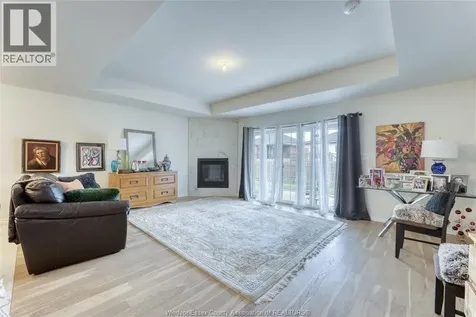 1090 Peabody Avenue Windsor ON N8P 0C2