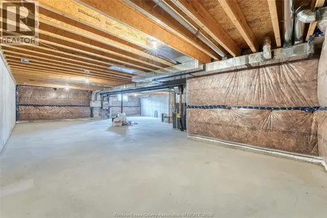 1090 Peabody Avenue Windsor ON N8P 0C2