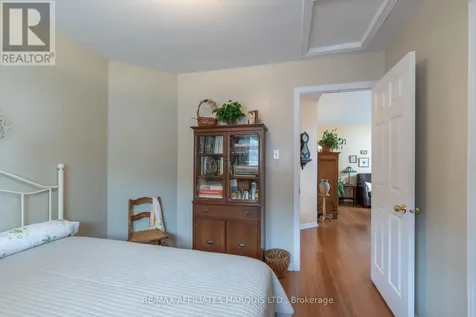 248 Northwoods Crescent Cornwall ON K6H 7K3