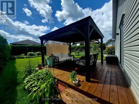248 Northwoods Crescent Cornwall ON K6H 7K3