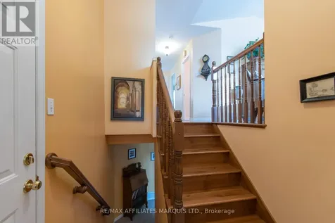 248 Northwoods Crescent Cornwall ON K6H 7K3