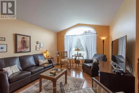 248 Northwoods Crescent Cornwall ON K6H 7K3