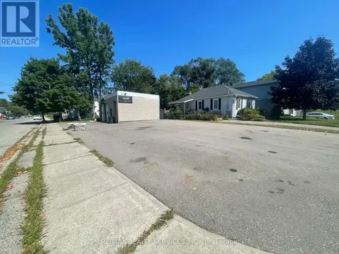 46 Kitchener Avenue Brantford ON N3S 1A4
