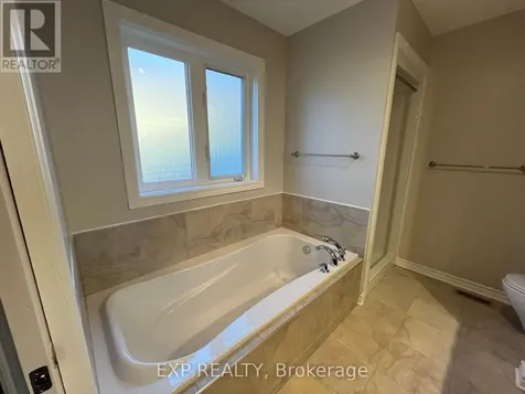 28 Settlement Lane Russell ON K4R 0A4