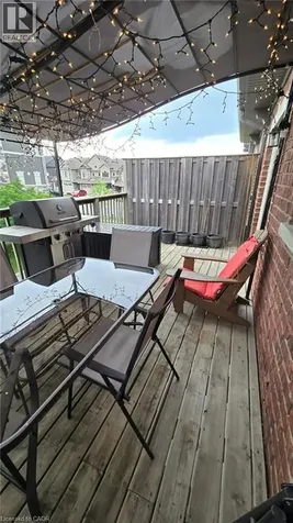 4 Isaiah Drive Kitchener ON N2E 0C1