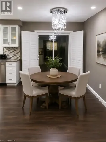 4 Isaiah Drive Kitchener ON N2E 0C1