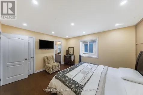 889 O' Reilly Crescent Shelburne ON L0N 1S2