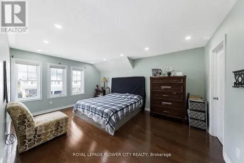 889 O' Reilly Crescent Shelburne ON L0N 1S2