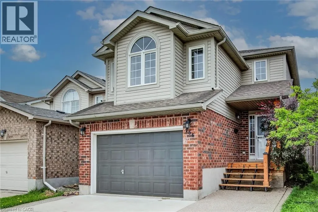 166 Peach Blossom Crescent Kitchener ON N2E 3Z6