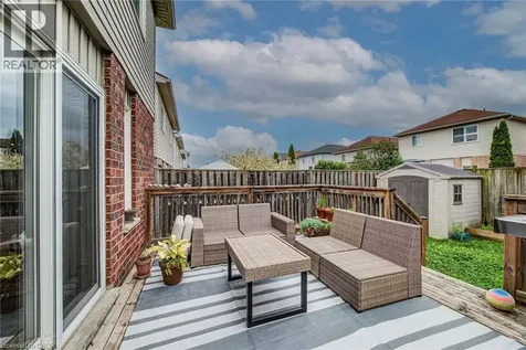 166 Peach Blossom Crescent Kitchener ON N2E 3Z6