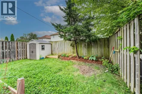 166 Peach Blossom Crescent Kitchener ON N2E 3Z6