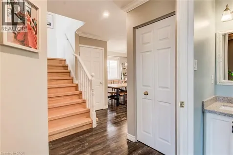 166 Peach Blossom Crescent Kitchener ON N2E 3Z6