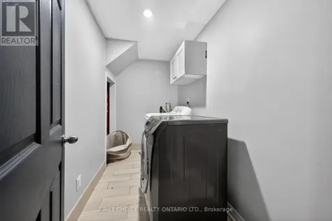 1307 Aurele Street Ottawa ON K1B 3L4
