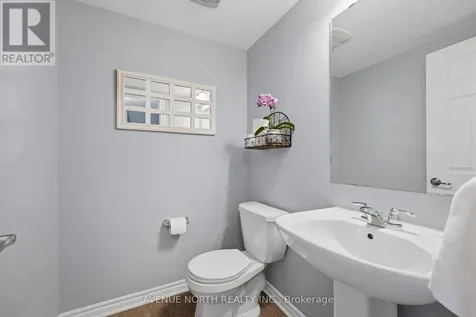 558 Ensatina Crescent Ottawa ON K2J 6H4