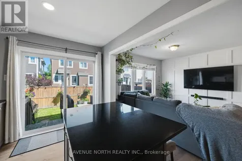 558 Ensatina Crescent Ottawa ON K2J 6H4