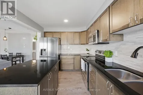 558 Ensatina Crescent Ottawa ON K2J 6H4