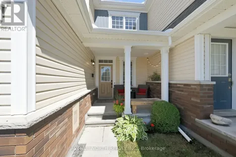 558 Ensatina Crescent Ottawa ON K2J 6H4