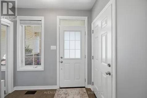 558 Ensatina Crescent Ottawa ON K2J 6H4