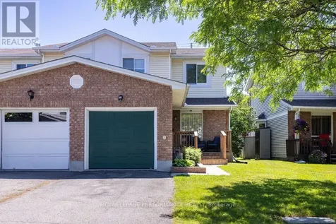 38 Burlington Crescent Ottawa ON K1T 3K6