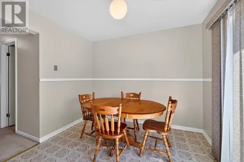 38 Burlington Crescent Ottawa ON K1T 3K6