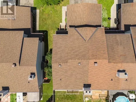38 Burlington Crescent Ottawa ON K1T 3K6