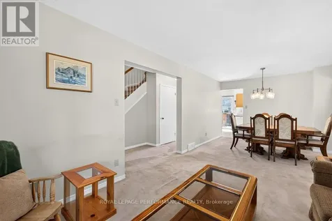 38 Burlington Crescent Ottawa ON K1T 3K6