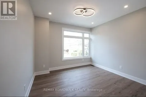 2928 Ahearn Avenue Ottawa ON K2B 6Z9