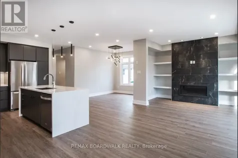 2928 Ahearn Avenue Ottawa ON K2B 6Z9