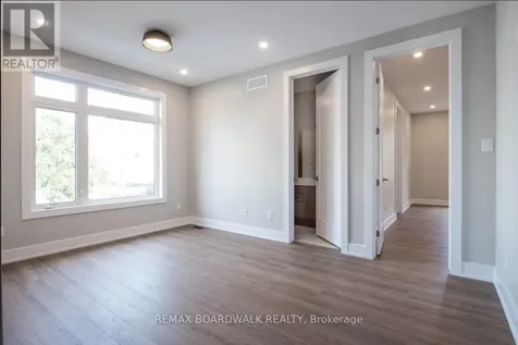 2928 Ahearn Avenue Ottawa ON K2B 6Z9