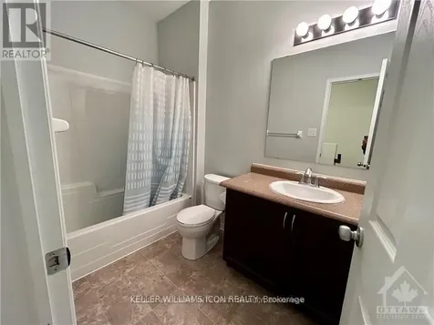 146 Urbancrest Private Ottawa ON K2J 2S7