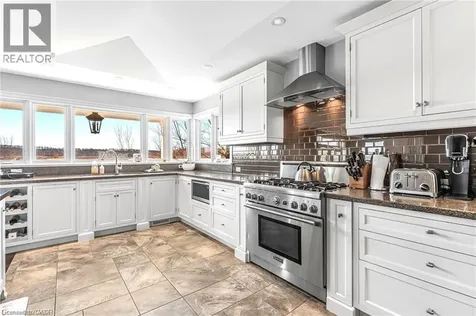 915 Queenston Road Niagara-on-the-lake ON L0S 1J0
