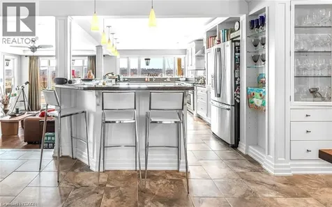 915 Queenston Road Niagara-on-the-lake ON L0S 1J0