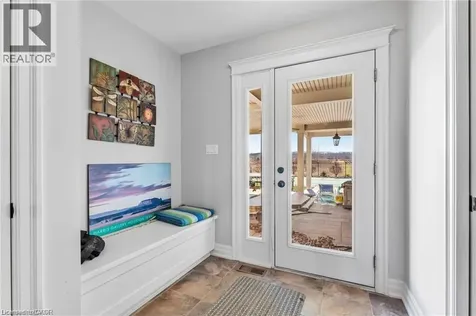 915 Queenston Road Niagara-on-the-lake ON L0S 1J0