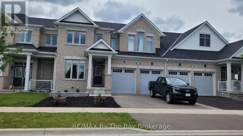 3 Bianca Crescent Wasaga Beach ON L9Z 1P6