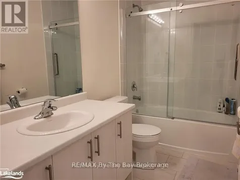 3 Bianca Crescent Wasaga Beach ON L9Z 1P6
