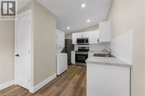 18 Princess Street St. Catharines ON L2P 2R1