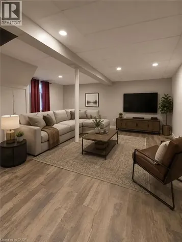 294 East 27th Street Hamilton ON L8V 3G6