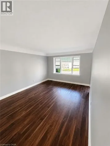 294 East 27th Street Hamilton ON L8V 3G6