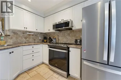 10 Cadham Boulevard Hamilton ON L8W 3X6