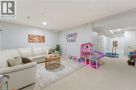 10 Cadham Boulevard Hamilton ON L8W 3X6